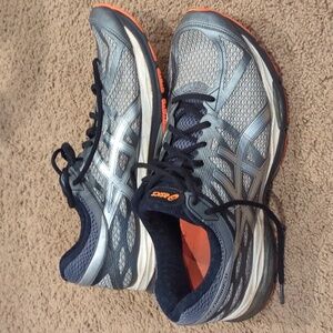 Men's Asics, gel cumulus, size 12